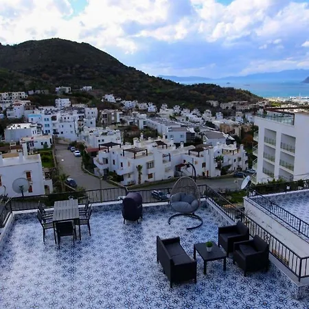 Panoramik Manzara Terasli Bodrum